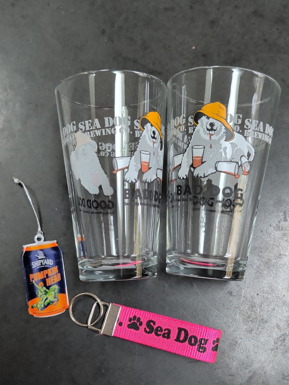 Sea Dog Brewing Company Portland Maine 2 Glasses, Pink Key Holder, Ornament